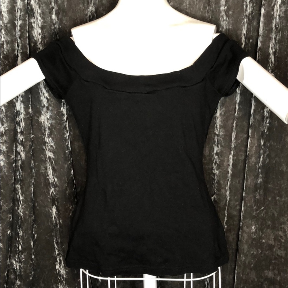 Pin up girl off shoulder shirt